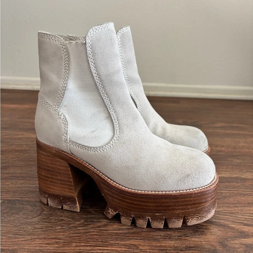 Jeffrey Campbell x Free People Preston Platform Suede Boots in Bone Size: 6